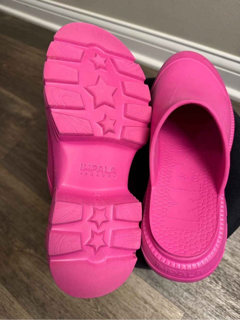 Impala Bubble Soft Mules- Hot Pink - Picture 6 of 7